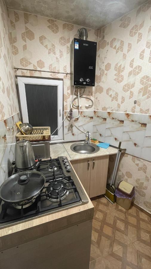 Tamara'S Apartament In Avlabari Tbilisi Eksteriør billede